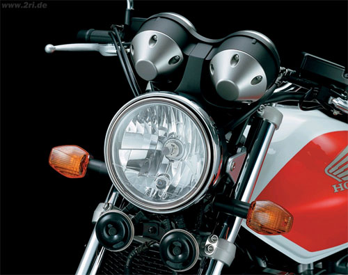 2003cb1300sf_headlamp.jpg