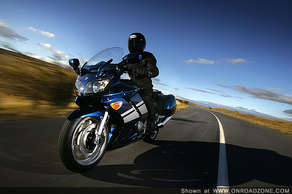 2006fjr1300_11.jpg