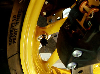 k1200s_wheel.jpg