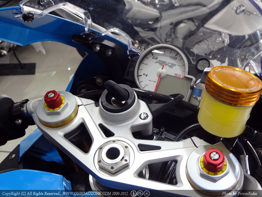 2012_s1000rr-07.jpg