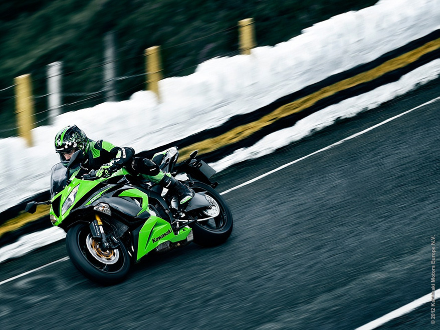 2013_zx636_08.jpg