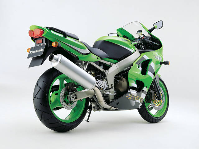 zx6r619.jpg