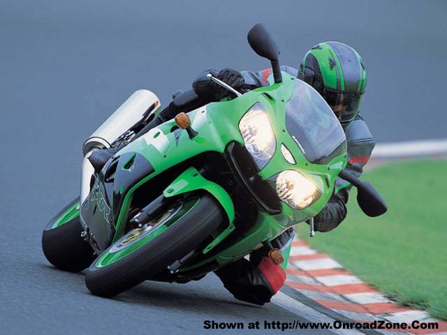 2002zx9r_corner.jpg