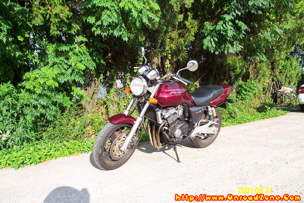 cb400sf_1.jpg