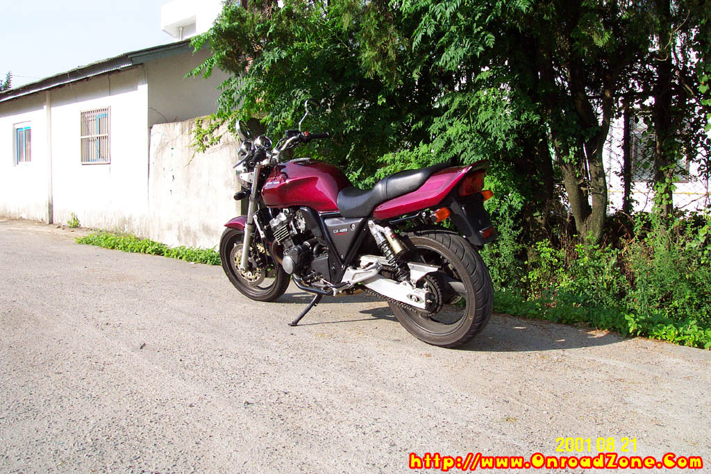 cb400sf_3.jpg