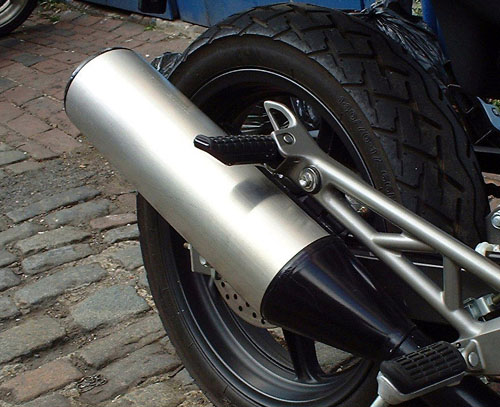 vtr250_muffler.jpg