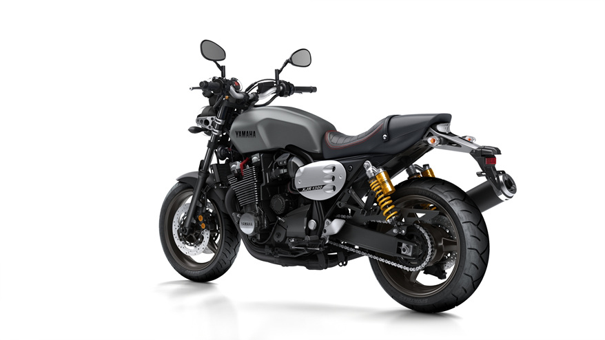 2015-xjr1300-16.jpg