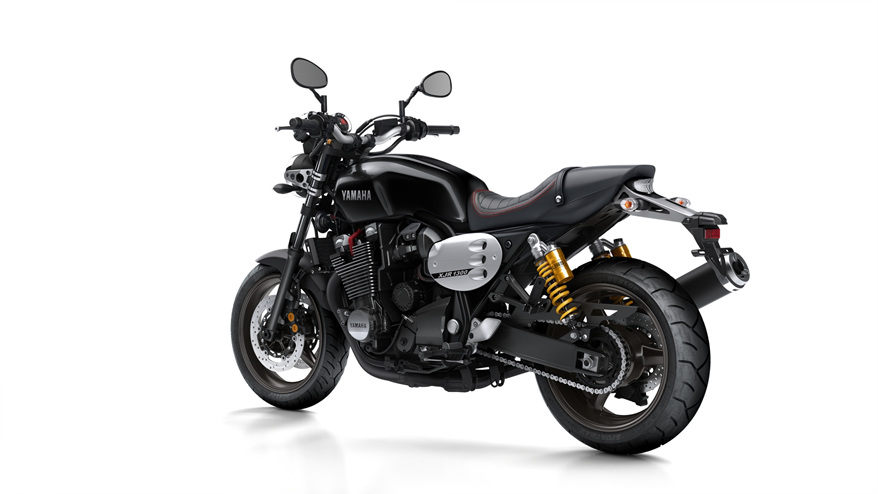 2015-xjr1300-21.jpg