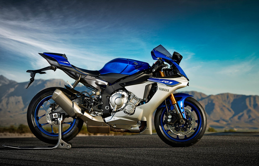 2015-yzf-r1-12.jpg