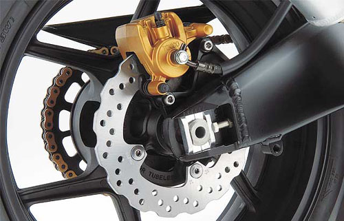 zx10r_rbrake.jpg